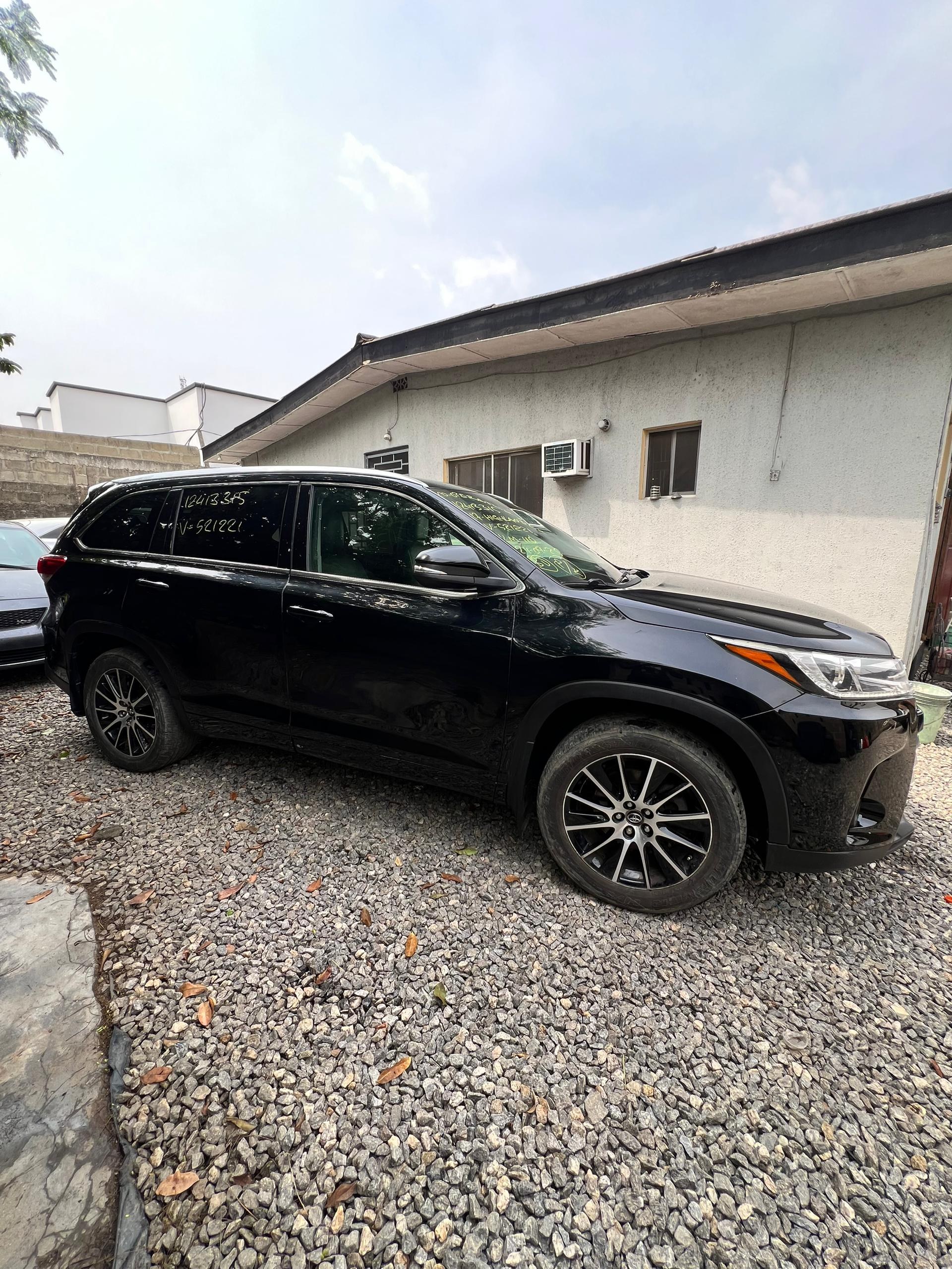 2017 Toyota Highlander XLE